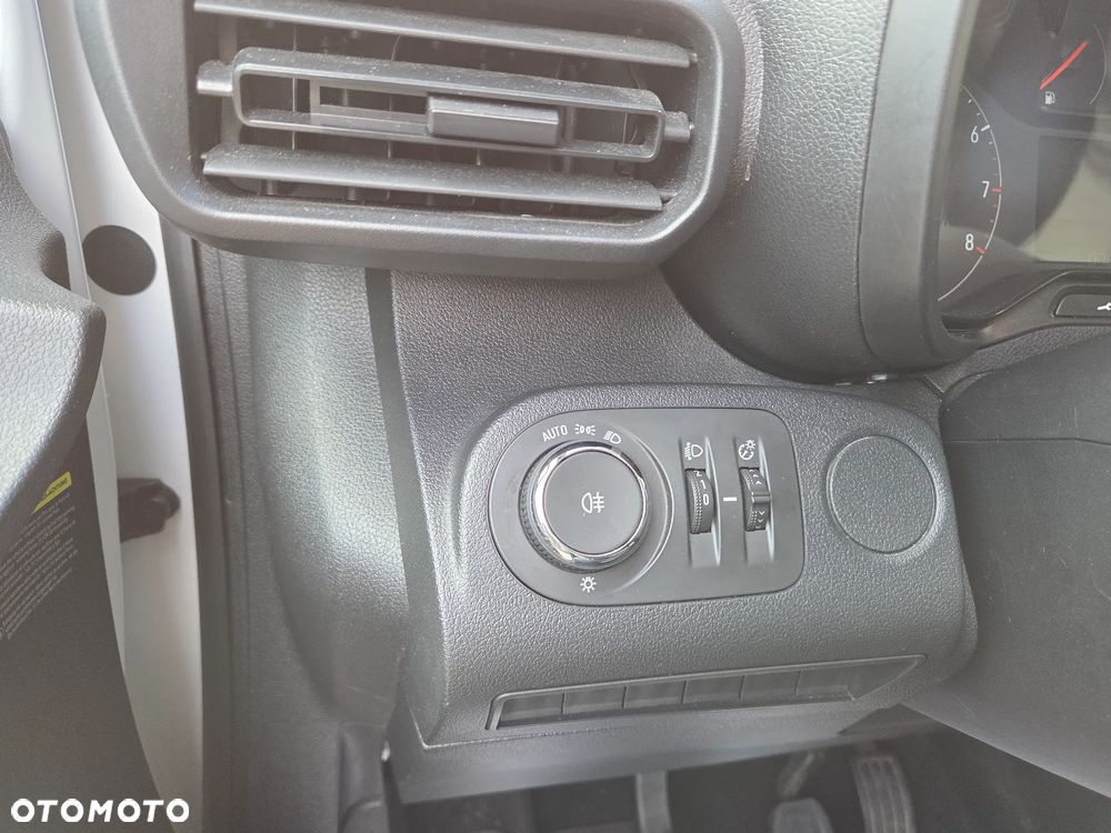 Opel Combo - 10