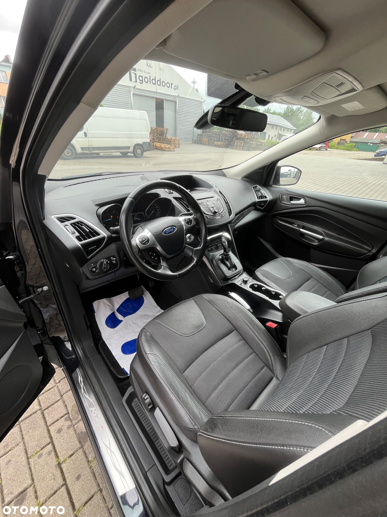 Ford Kuga 2.0 TDCi 4x4 Titanium - 14