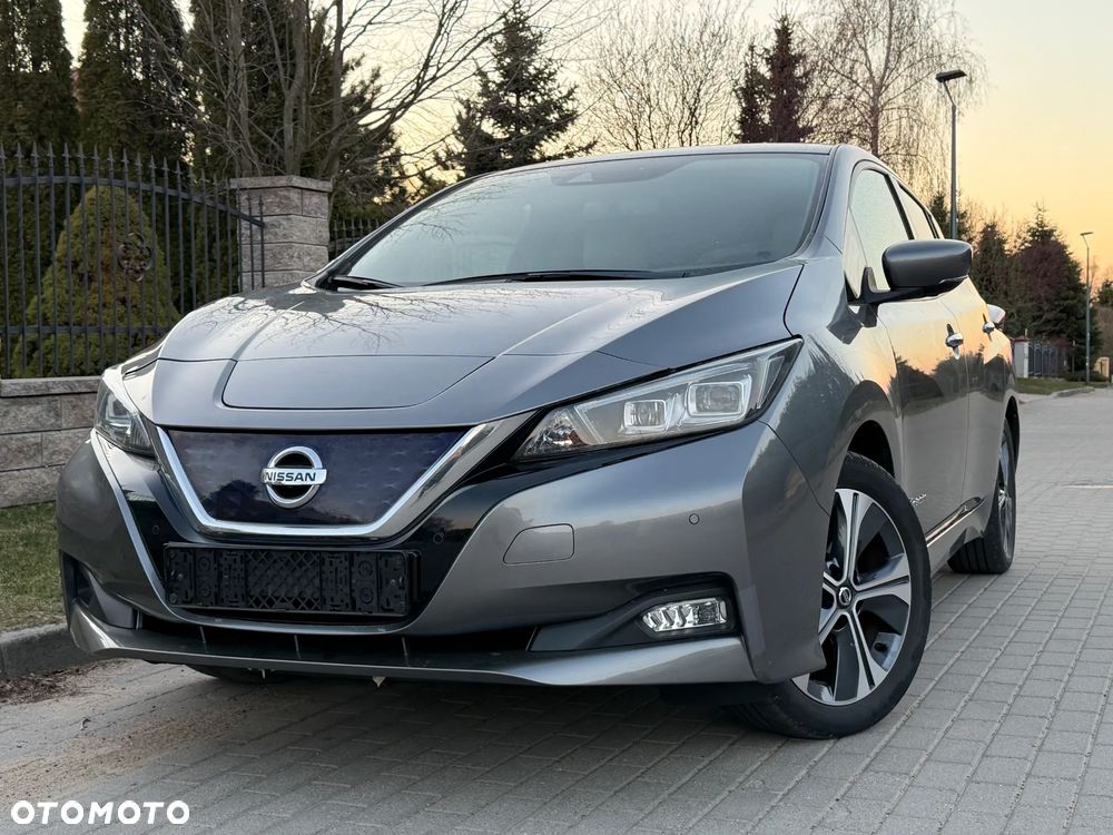 Nissan Leaf 40 kWh Tekna - 2