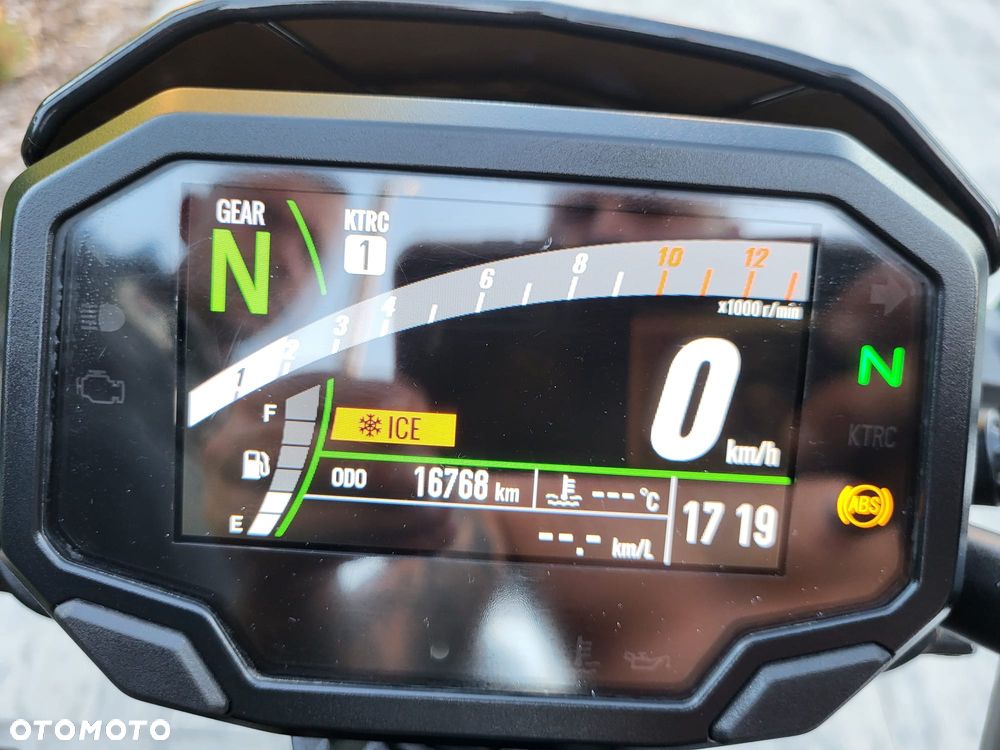Kawasaki Z 650 - 38