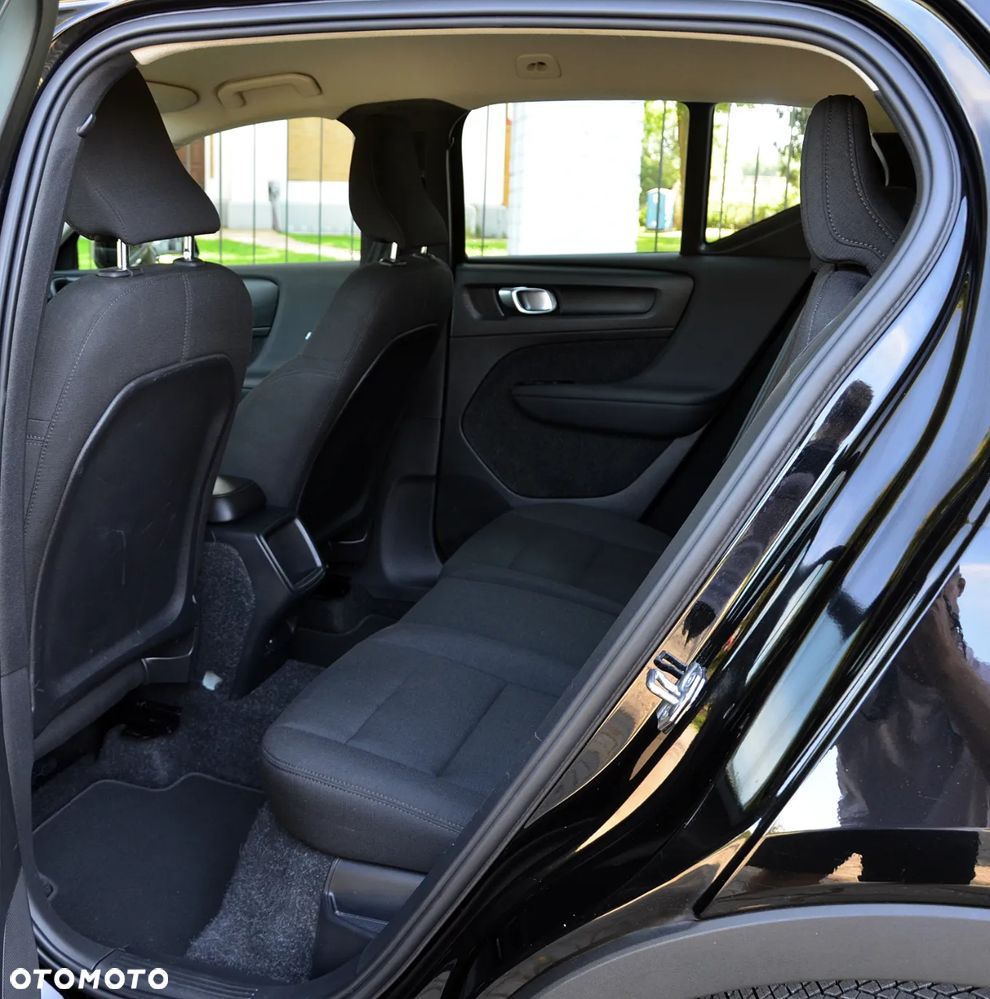 Volvo XC 40 T2 Essential - 10