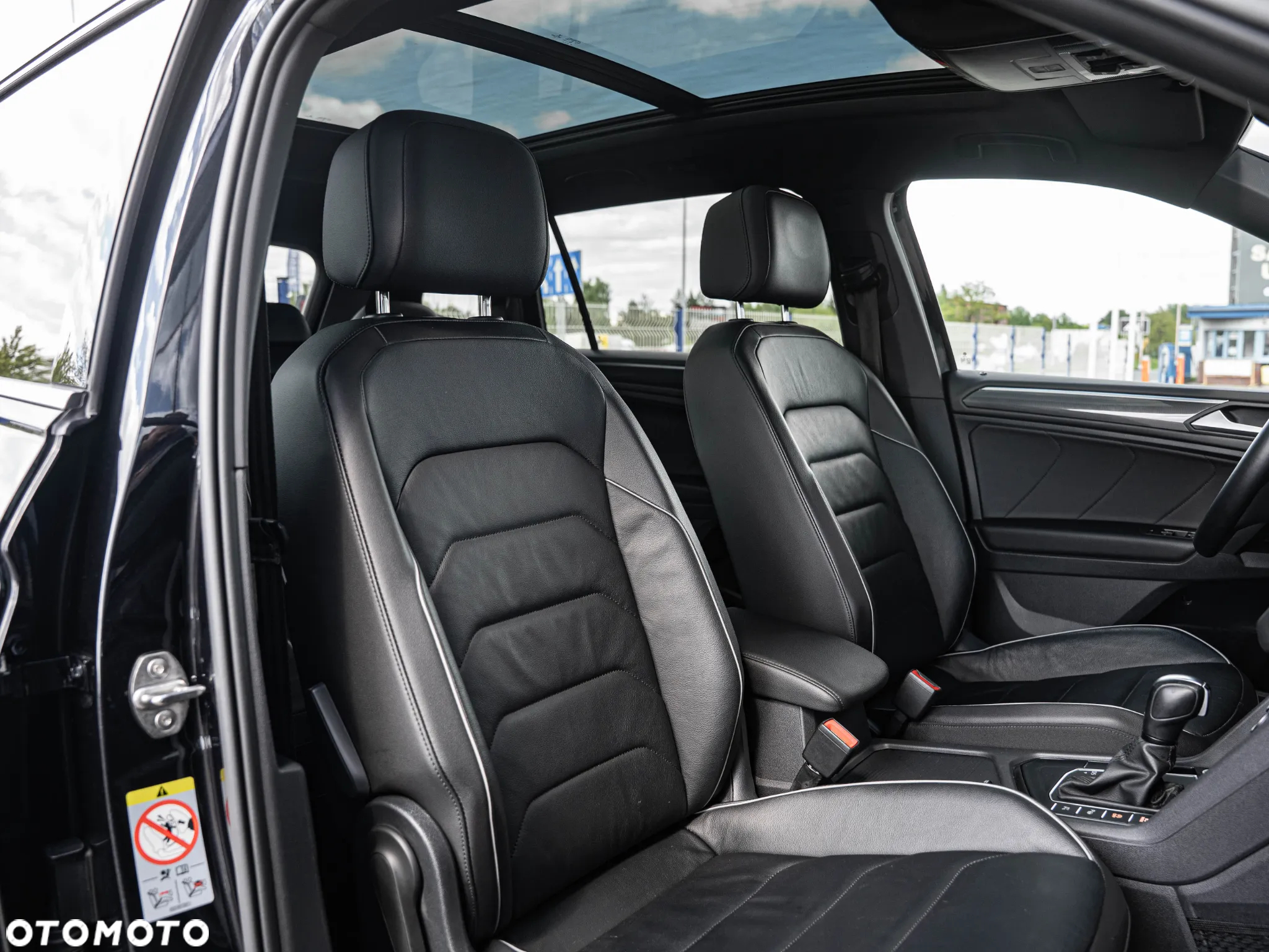 Volkswagen Tiguan Allspace 2.0 TDI R-Line DSG - 27