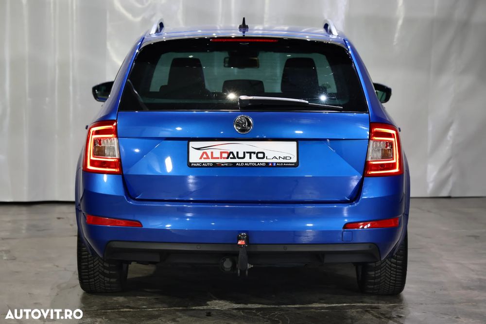 Skoda Octavia 1.6 TDI GREENLINE - 37