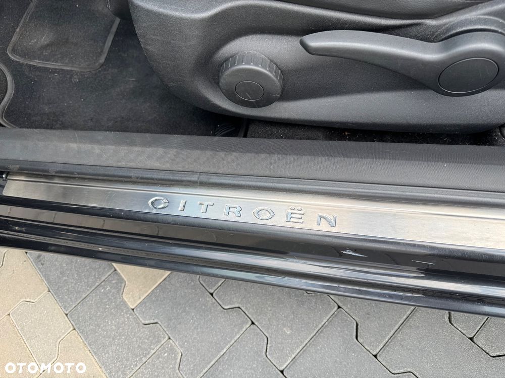 Citroën C4 1.6 16V VTR - 18