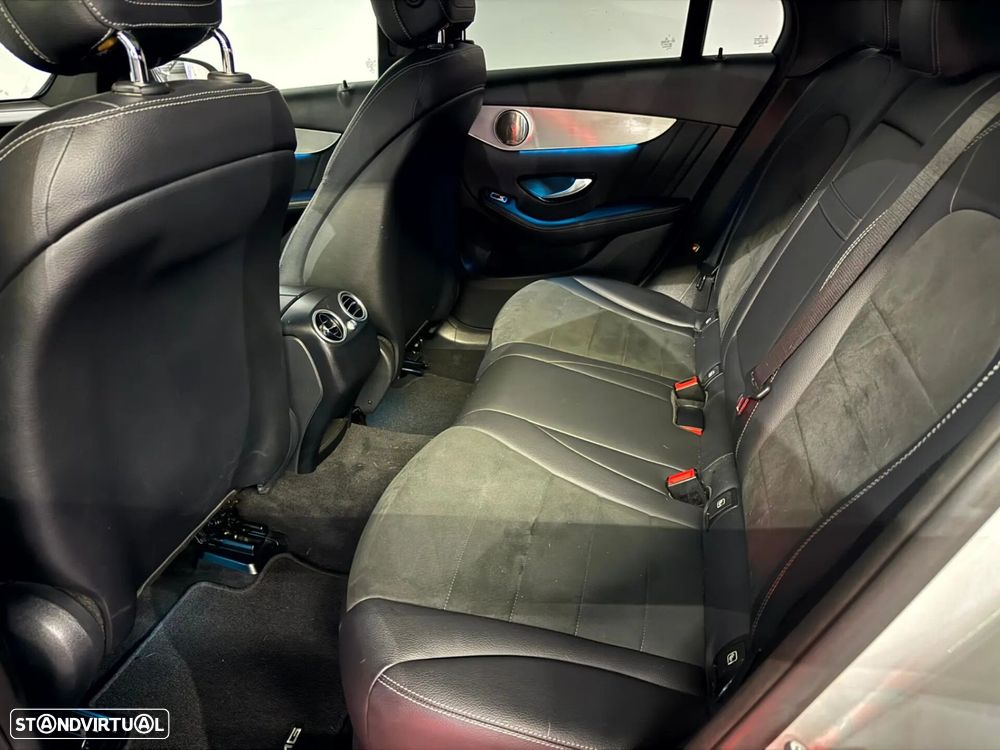 Mercedes-Benz GLC 220 d 4Matic 9G-TRONIC AMG Line - 17