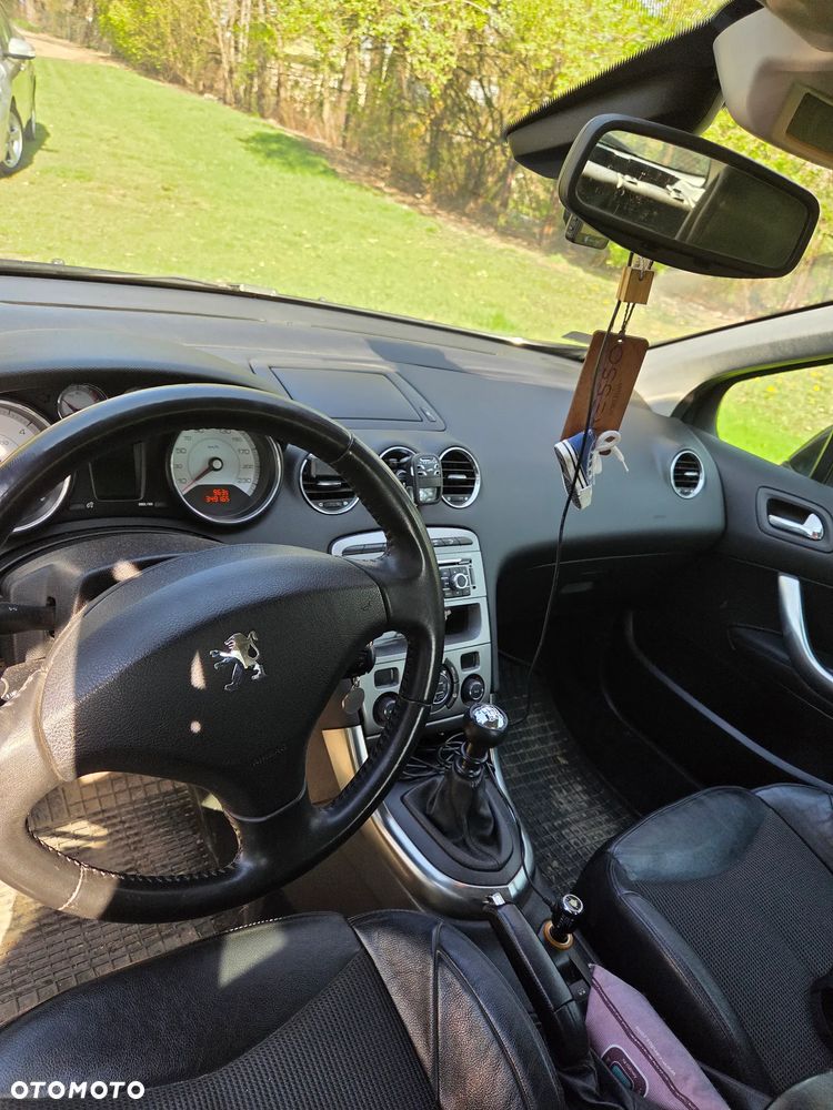 Peugeot 308 2.0 HDi Premium Plus - 6