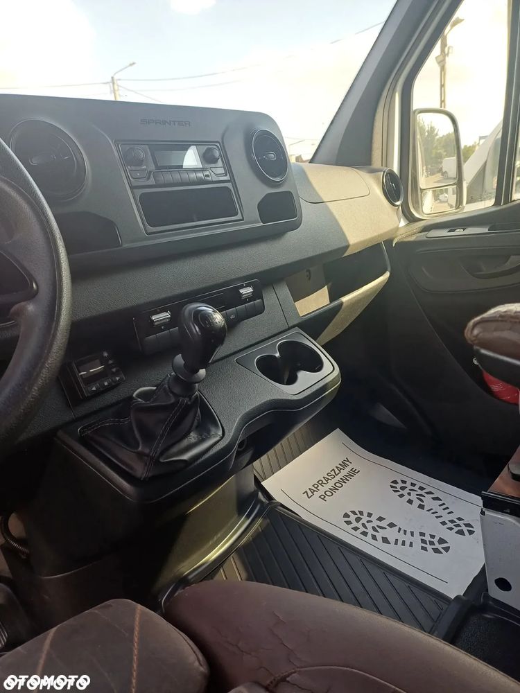 Mercedes-Benz Sprinter - 31