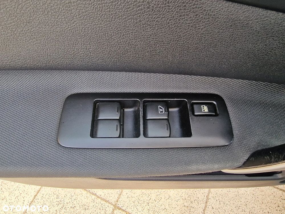 Nissan Qashqai+2 - 13