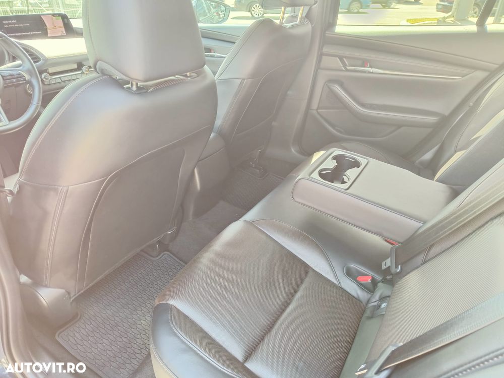 Mazda 3 e-SKYACTIV-X 186 M HYBRID Aut. TAKUMI - 13