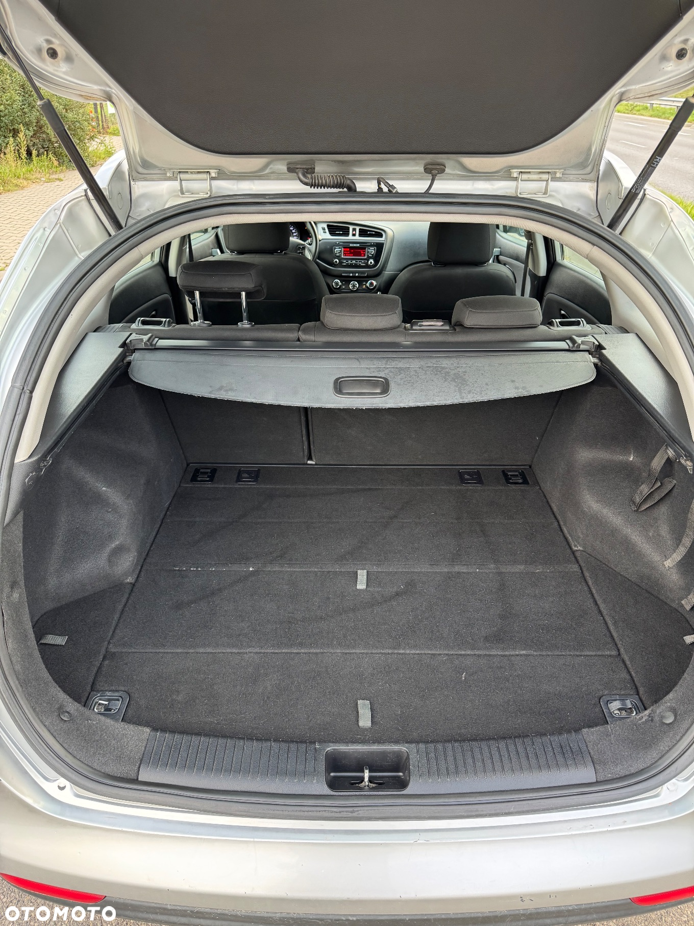 Kia Ceed Cee'd 1.6 GDI L - 26