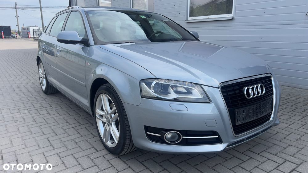 Audi A3 Sportback - 2