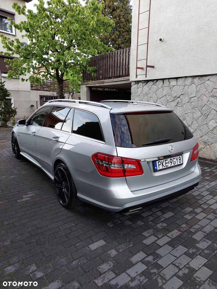 Mercedes-Benz Klasa E 350 CDI BlueEff Avantgarde - 3