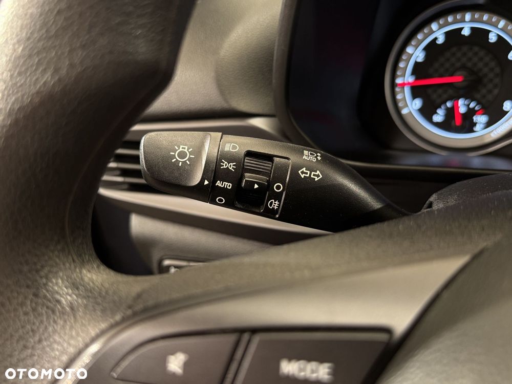 Hyundai i20 - 19