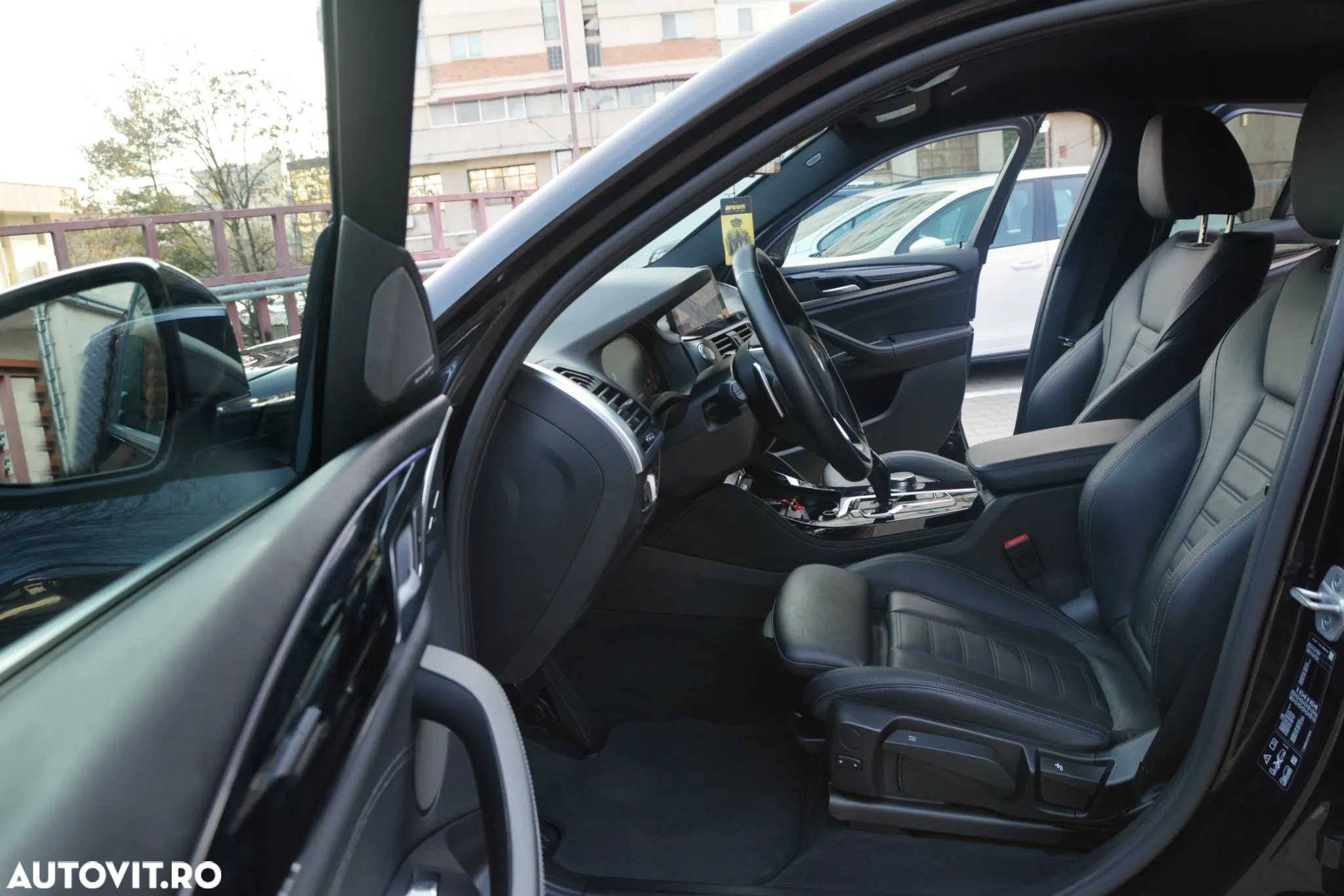 BMW X4 xDrive20d AT MHEV - 11