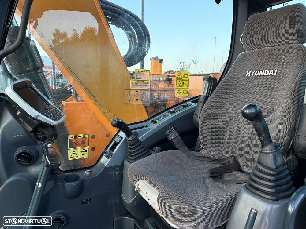 Hyundai HX130 LCR - 5