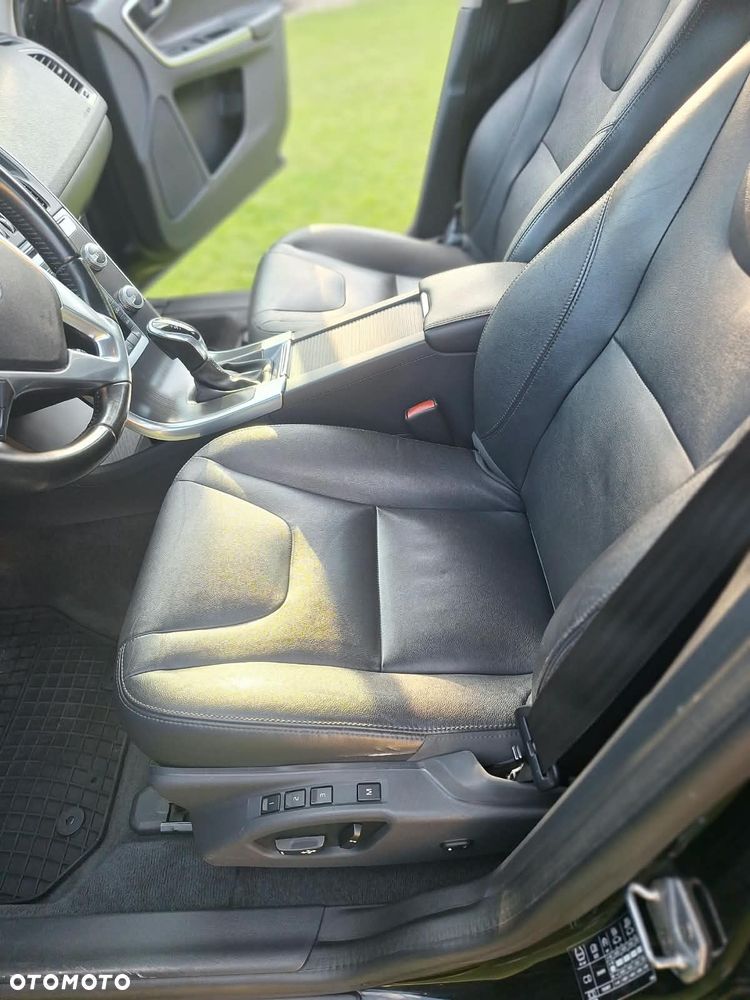 Volvo XC 60 D3 Geartronic Kinetic - 12
