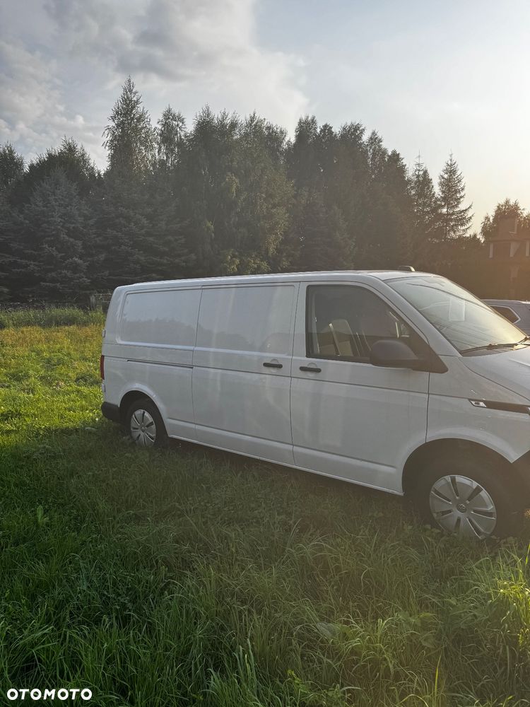 Volkswagen Transporter - 2