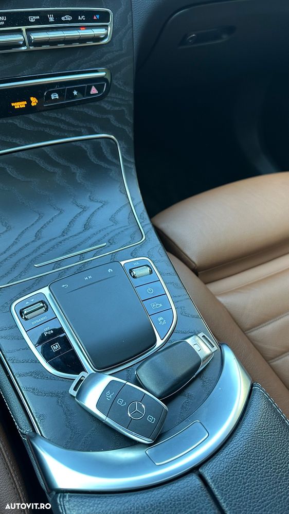 Mercedes-Benz GLC Coupe 350 e 4Matic 7G-TRONIC AMG Line - 28