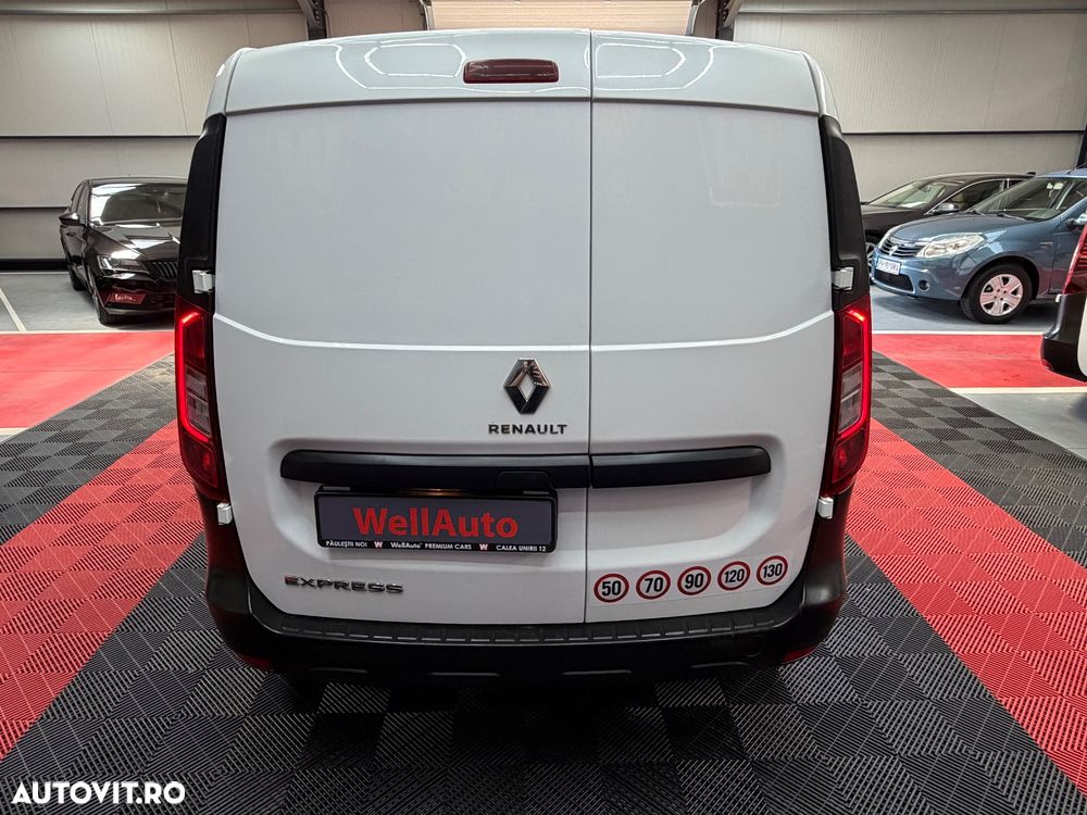Renault Express - 5