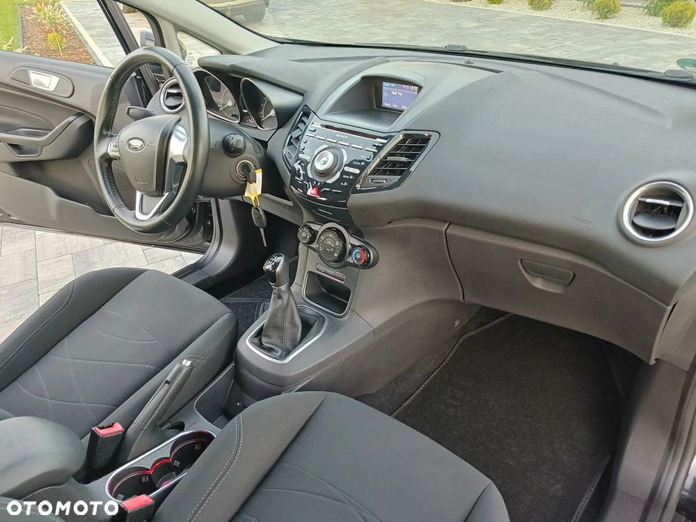 Ford Fiesta - 13