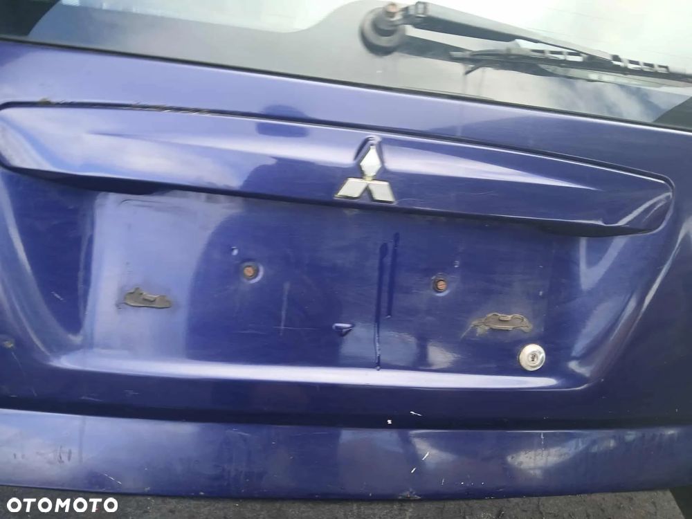 Mitsubishi Space Star klapa bagażnika - 3