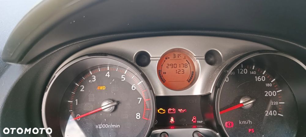 Nissan Qashqai 2.0 4x4 Lounge - 15