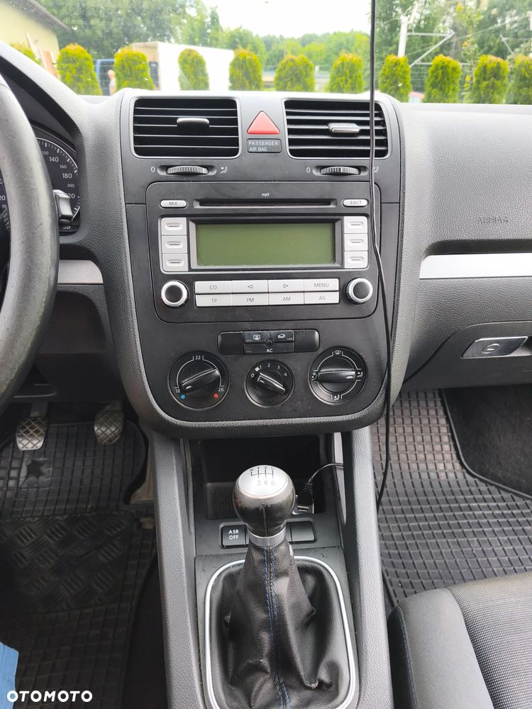 Volkswagen Golf 1.4 TSI Trendline - 8