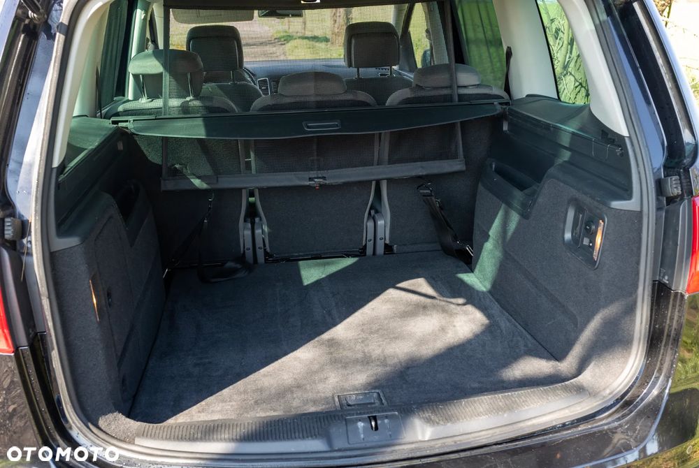 Volkswagen Sharan 1.4 TSI BMT Comfortline DSG - 11