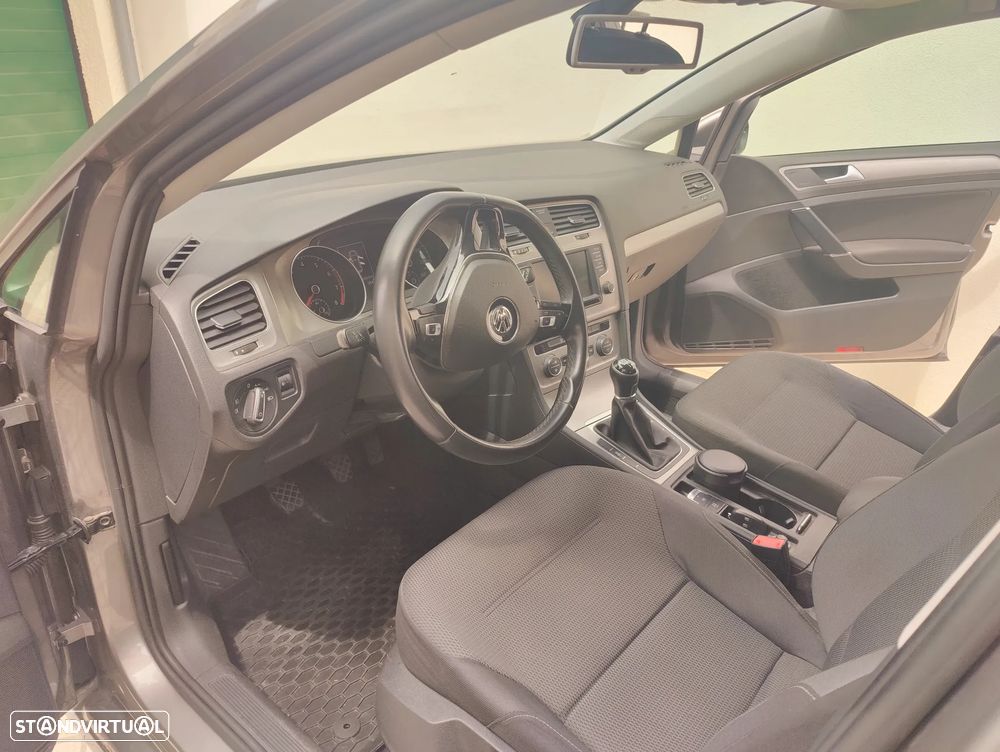 VW Golf 1.2 TSi Confortline - 4