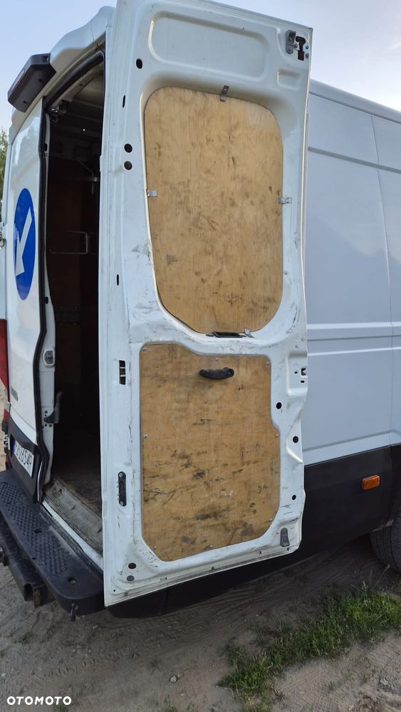 Iveco DAILY - 11