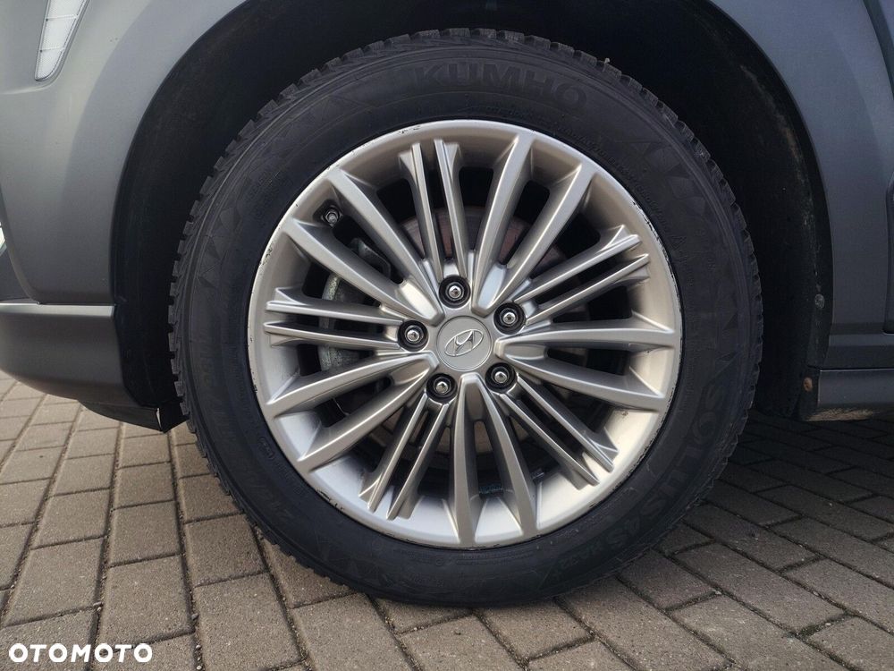 Hyundai Kona - 10