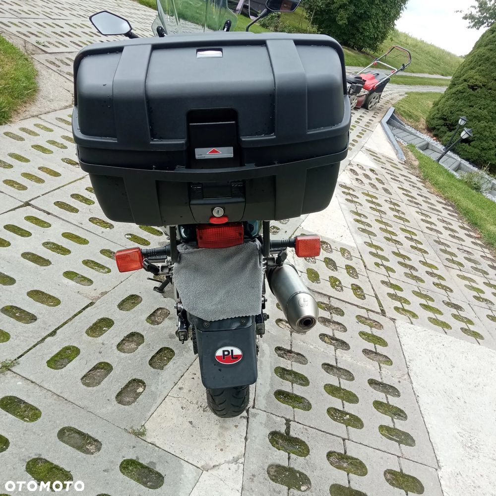 Honda CB - 10