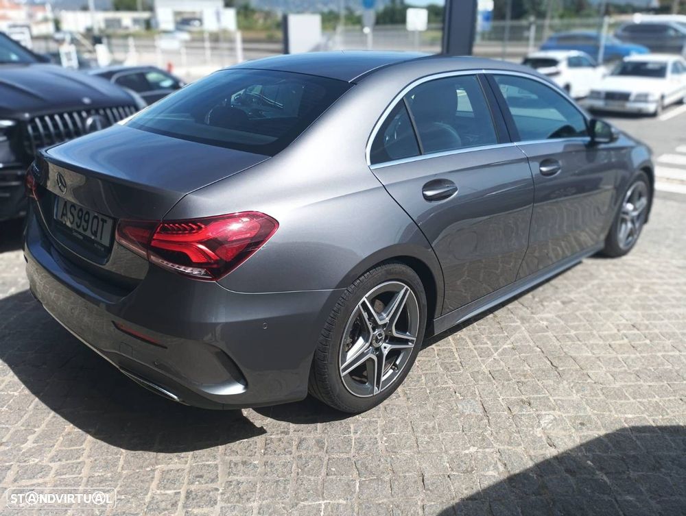 Mercedes-Benz A 200 Limousine AMG Line Aut. - 9