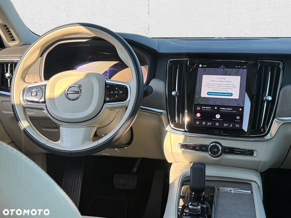 Volvo S90 2022
