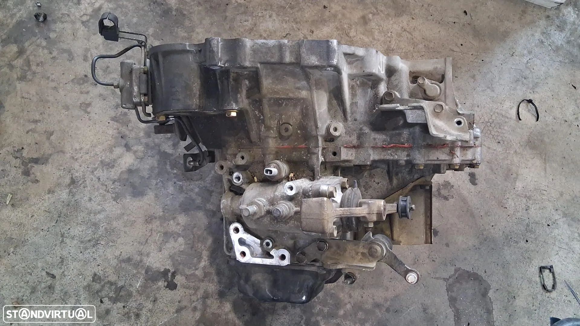 Caixa Velocidades E350 Toyota Corolla E12 2.0 D-4D 116cv 1CD-FTV - 1