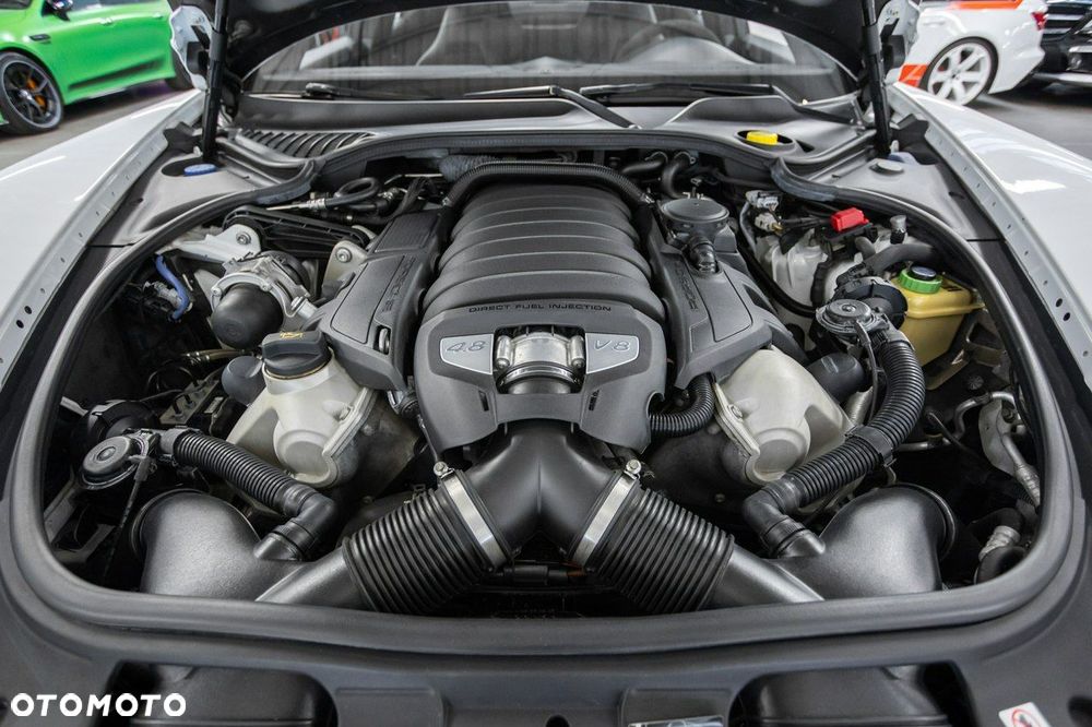 Porsche Panamera - 28