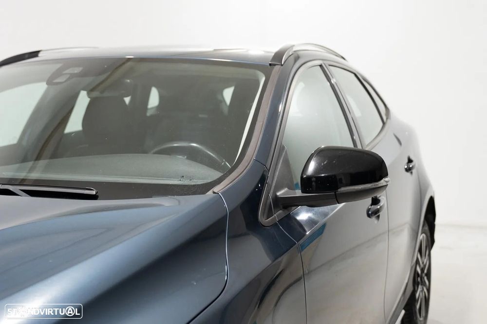 Volvo V40 Cross Country 2.0 D2 Momentum - 6