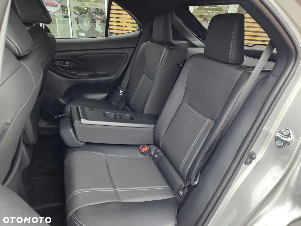 Toyota Yaris Cross Hybrid 1.5 Executive - 29