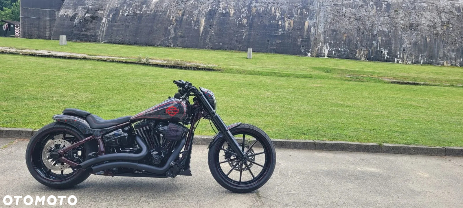 Harley-Davidson FXSB Breakout - 40