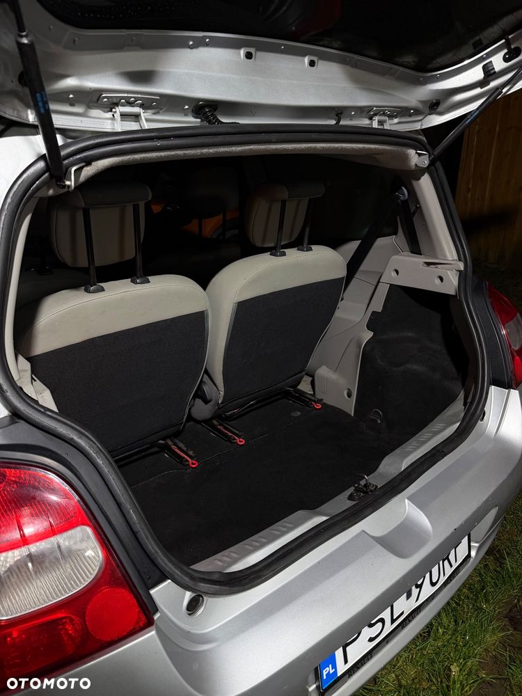 Renault Twingo - 22