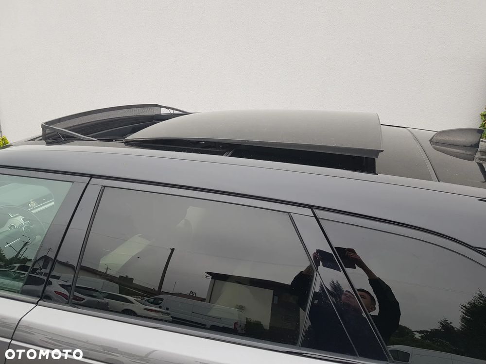 Land Rover Range Rover Velar 2.0 SD4 R-Dynamic SE - 27