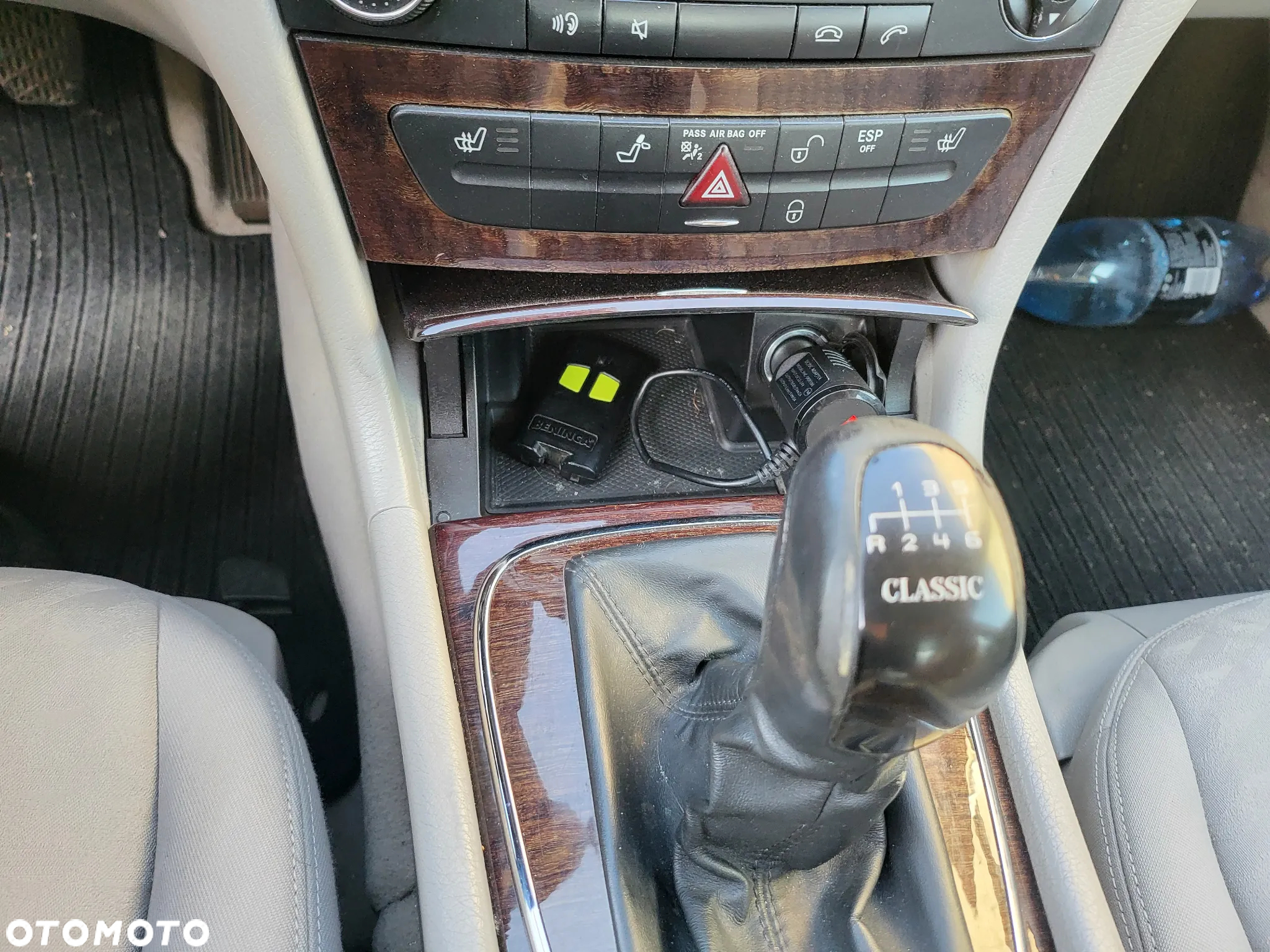 Mercedes-Benz Klasa E 200 Kompressor Classic - 15
