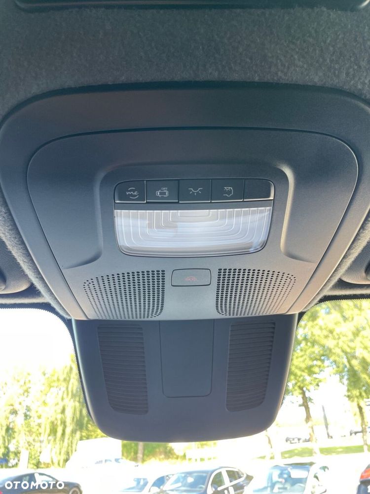 Mercedes-Benz Sprinter 317 CDI Hak 3,5 t Distronic Plus Reflektory LED - 28