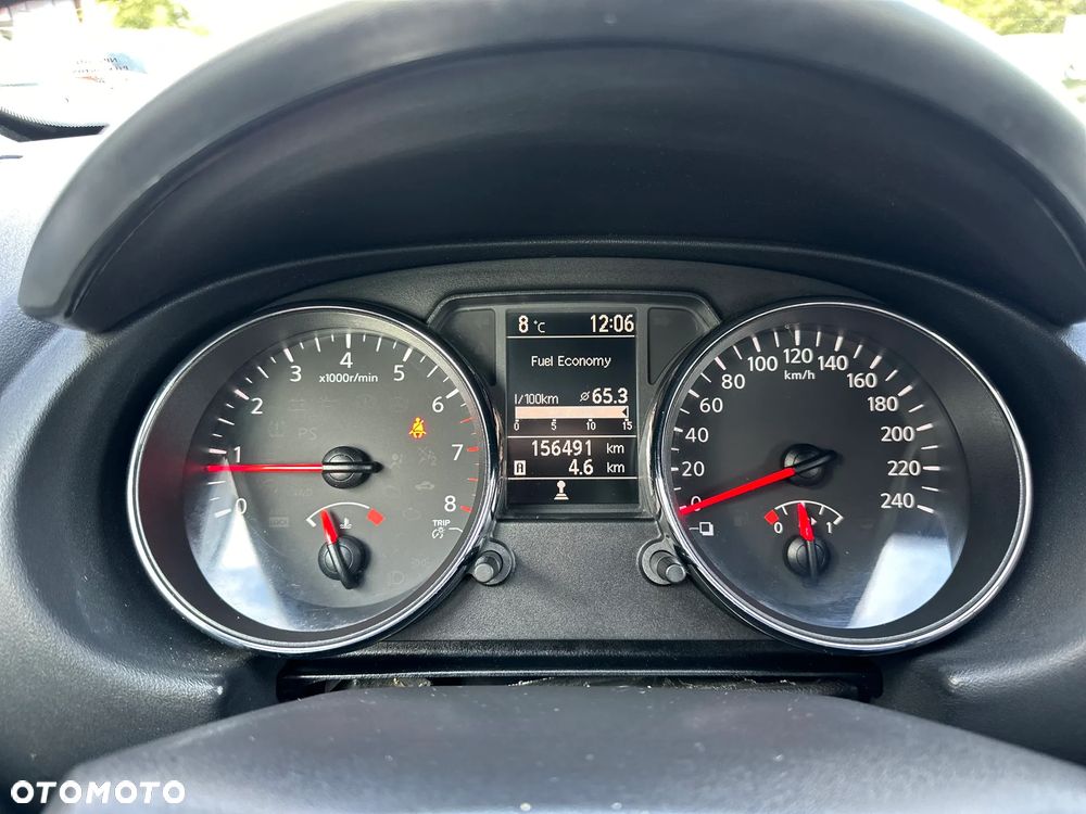 Nissan Qashqai - 11