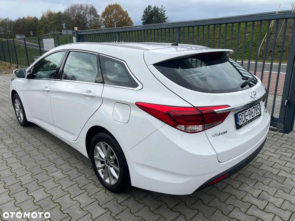 Hyundai i40 - 2