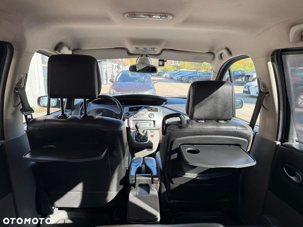 Renault Scenic - 4