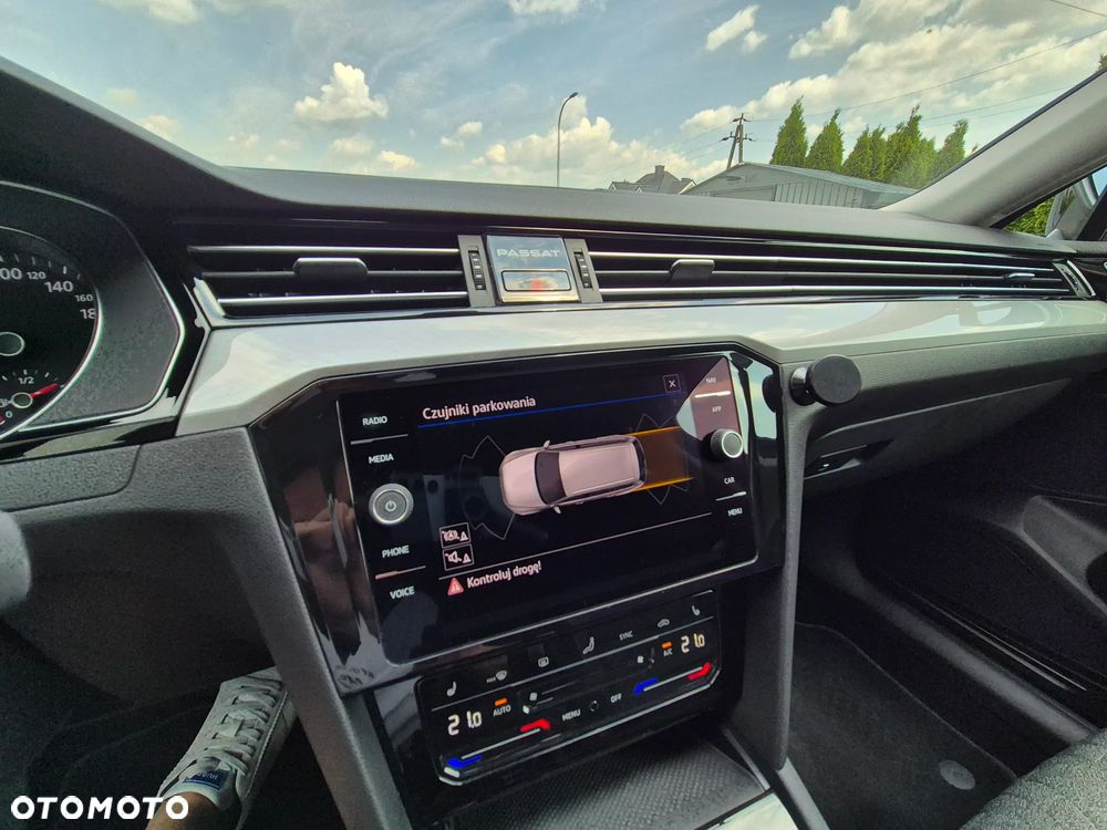 Volkswagen Passat 2.0 TDI EVO Elegance DSG - 33