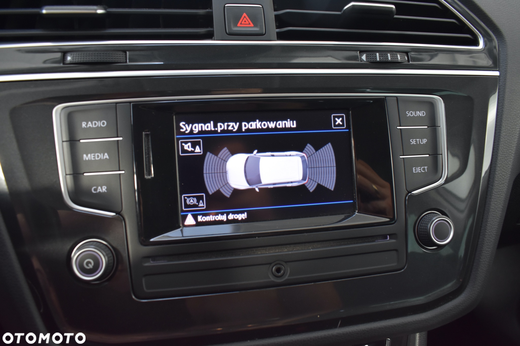 Volkswagen Tiguan 2.0 TDI SCR R-Line - 36
