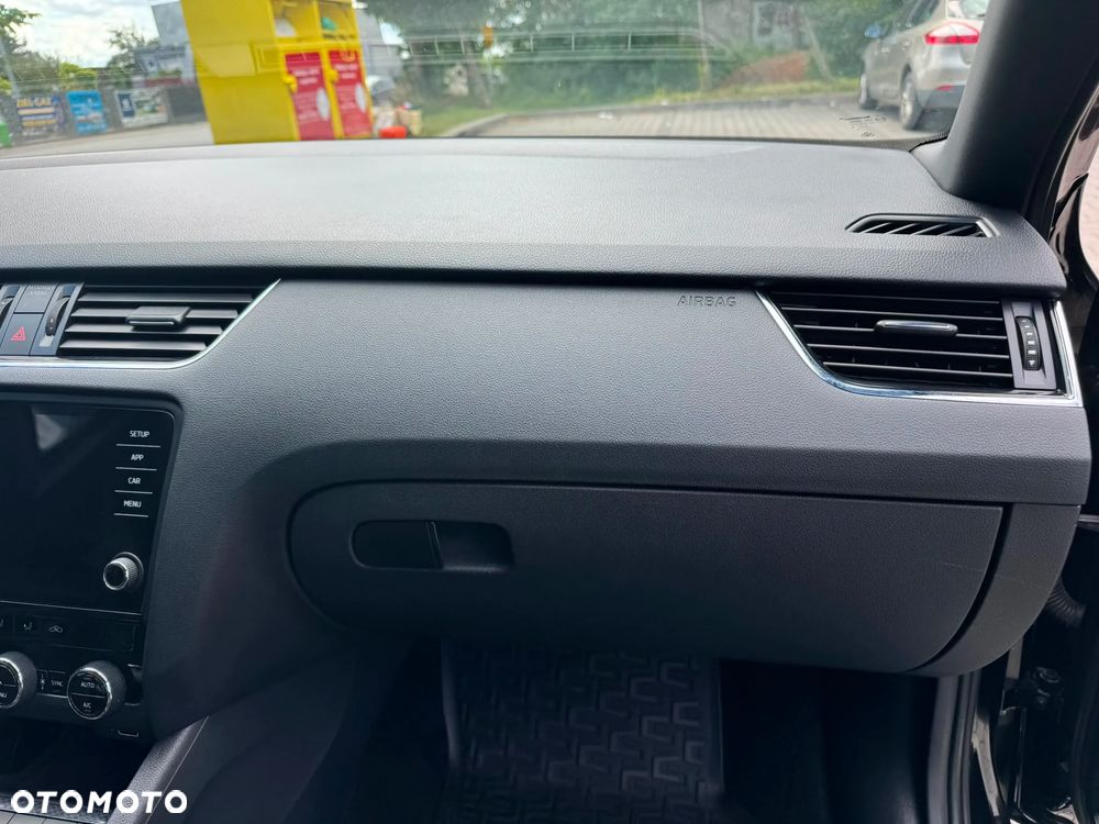 Skoda Octavia 2.0 TSI RS 245 - 35