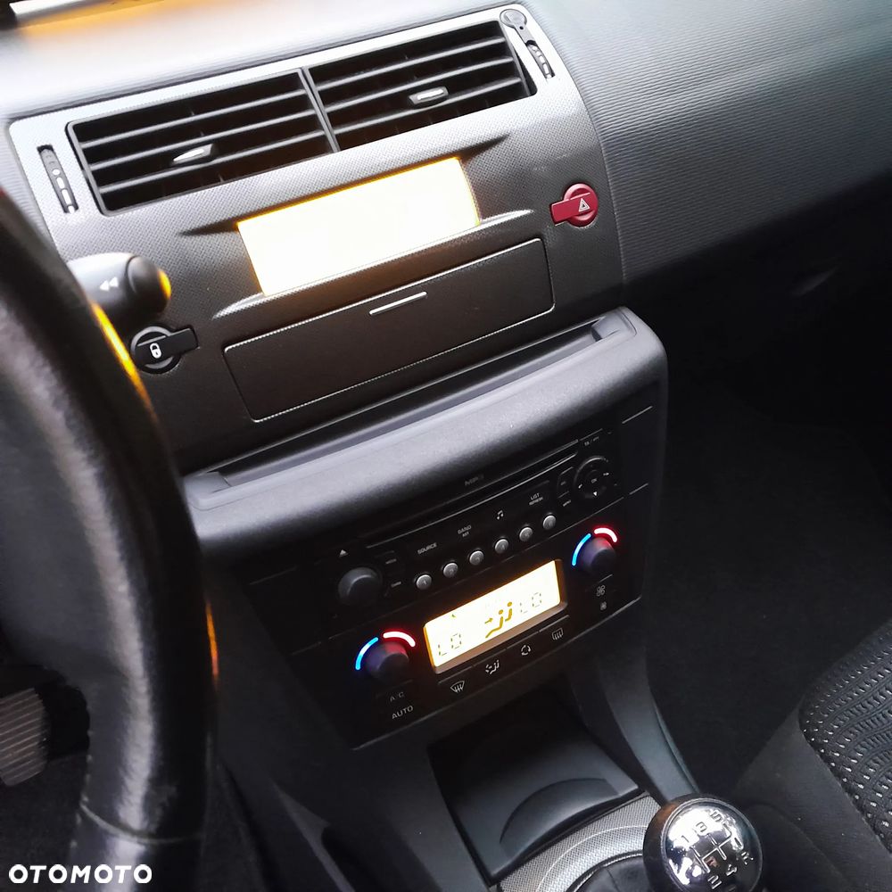 Citroën C4 VTi 120 Exclusive - 9